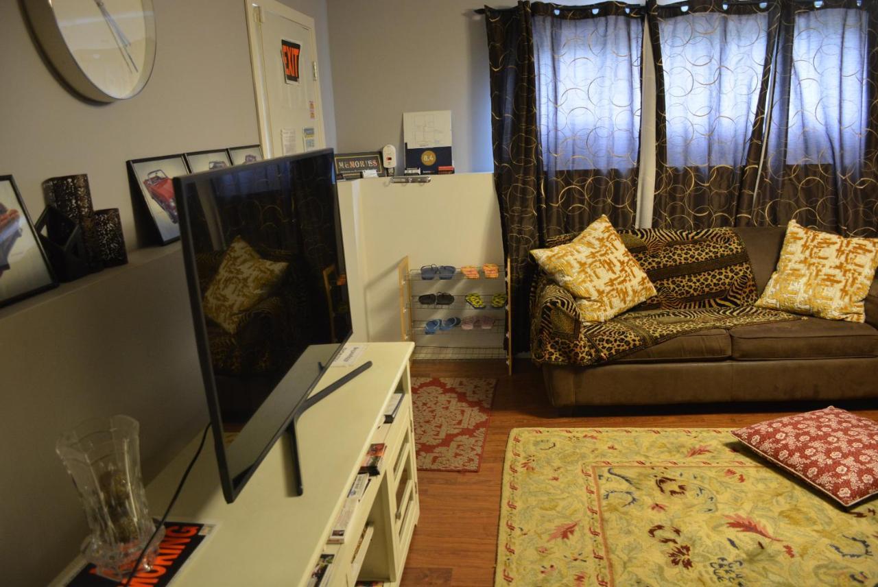 Aasra Home Kelowna Zewnętrze zdjęcie